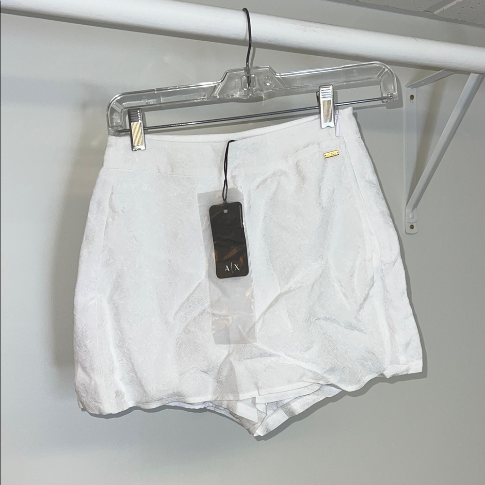 NWT Armani Exchange High Waist White Skort- 0